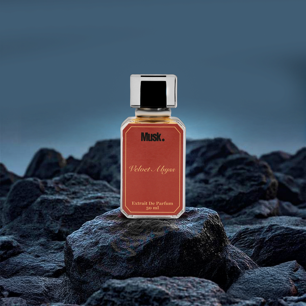 Velvet Abyss – The Essence of Oud Supreme
